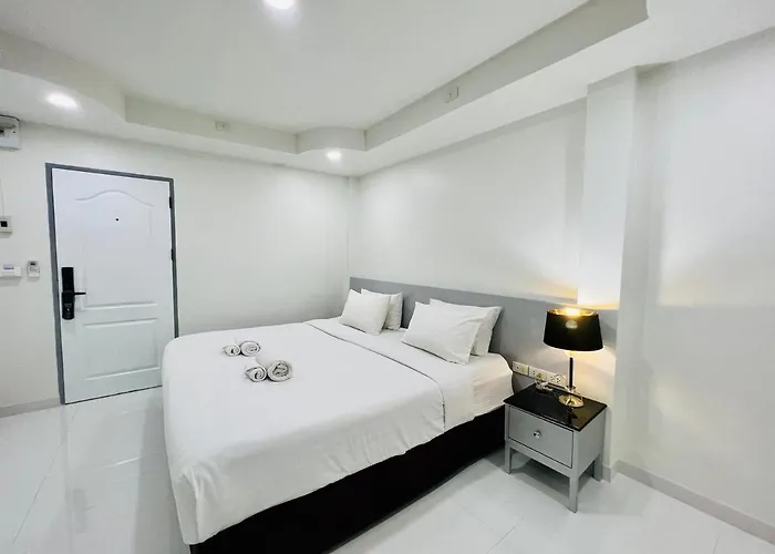 Bed By Tha-pra Sha 2* Bangkok