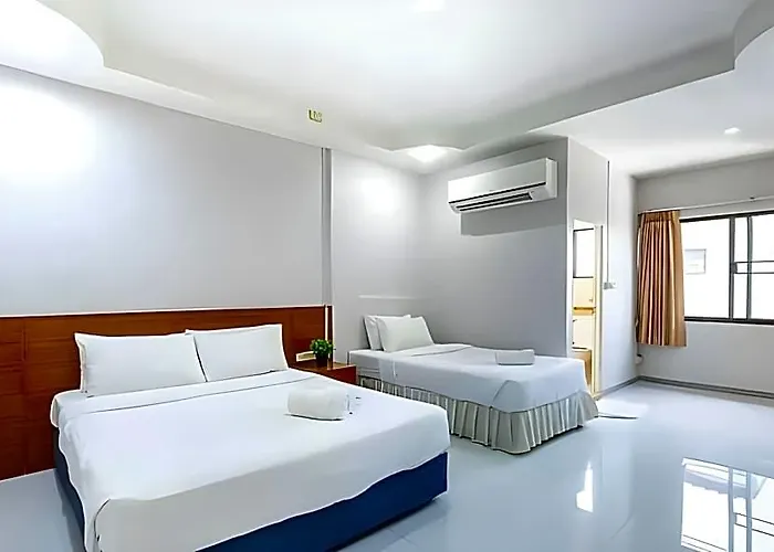 Bed By Tha-pra Sha Hotel Bangkok